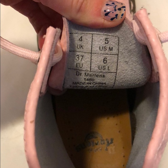 RARE Pastel Pink Doc Martens - Picture 3 of 4